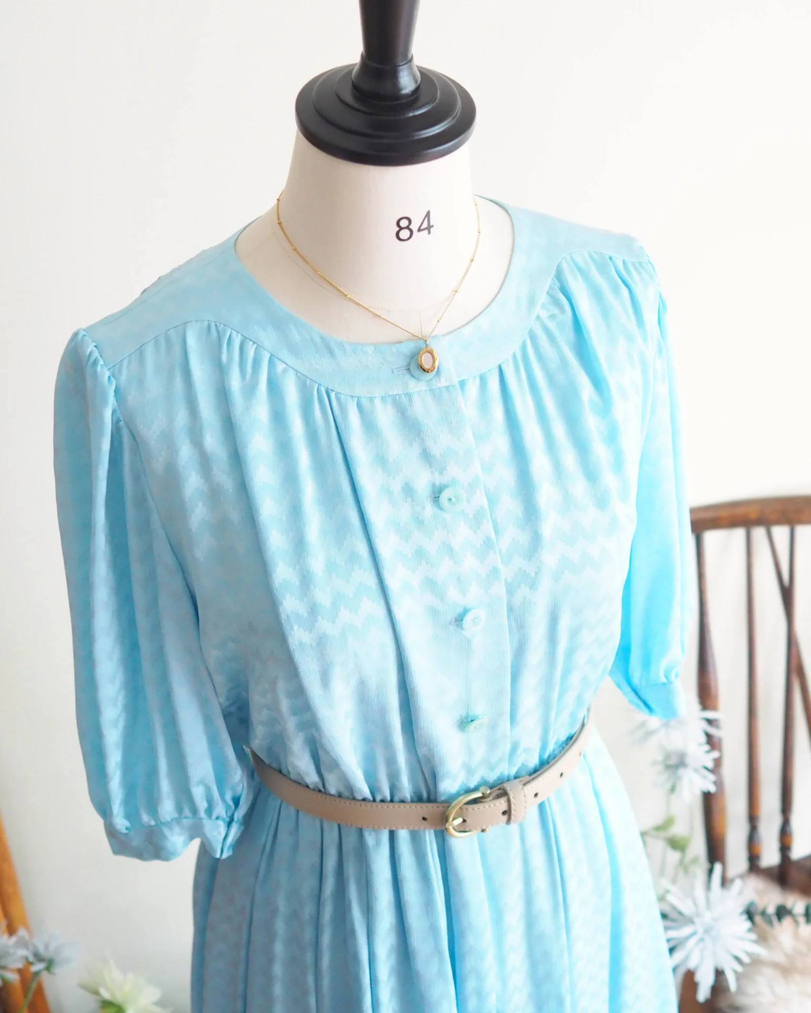 เดรสวินเทจ สีฟ้า baby blue ทรงตุ๊กตา