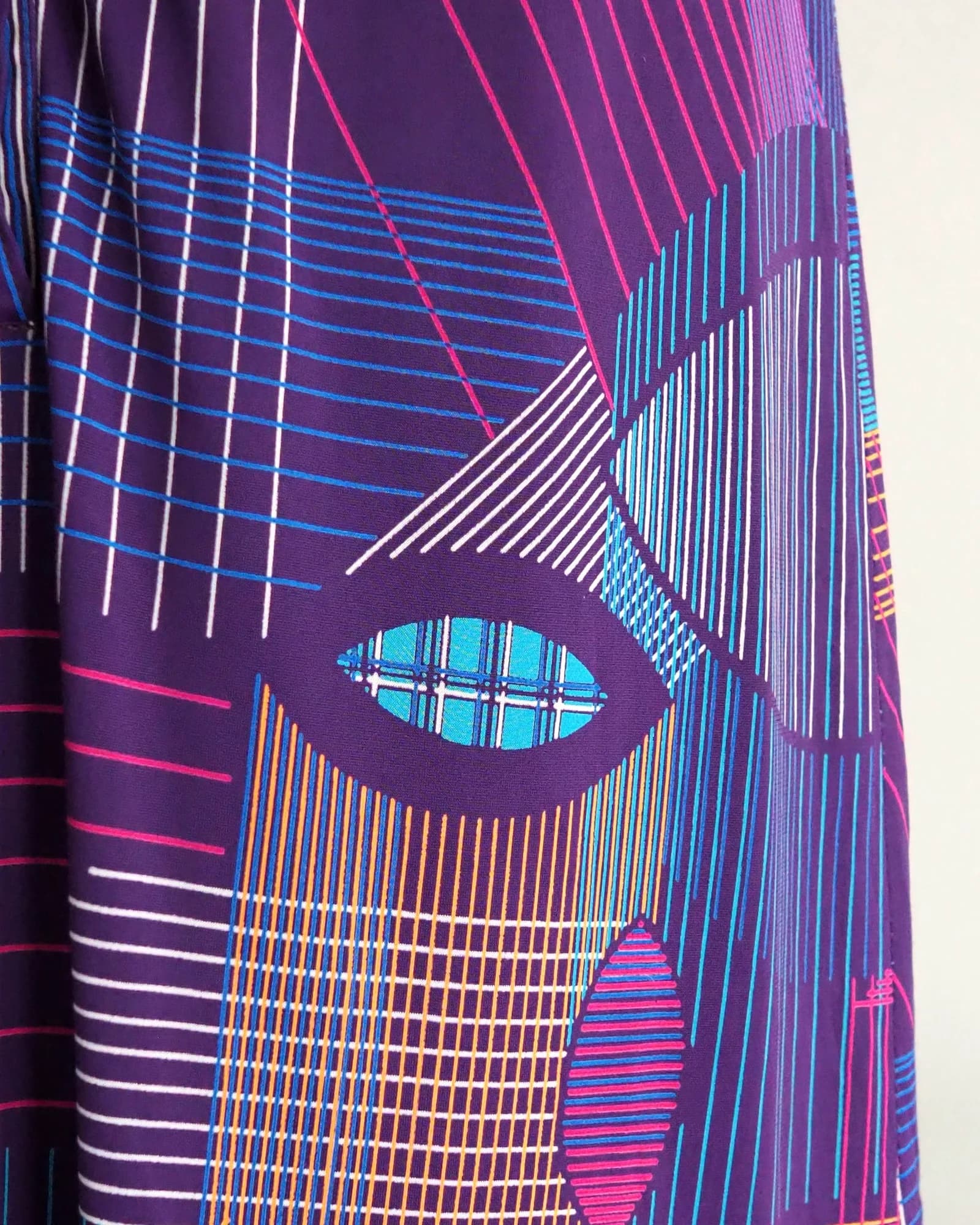 เดรสวินเทจ ตัวปล่อย สีม่วง Retro Geometric